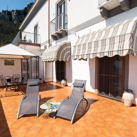Casa Astrea Terrace Over The Blue, Relax E Parking Amalfi
